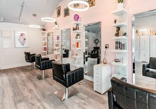 Best Beauty Salon in Beechville.jpg