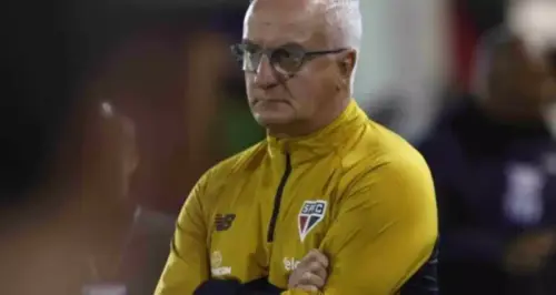 Escolha de Dorival Júnior por time reserva gera frustrações após derrota no Choque-Rei