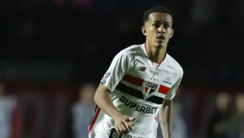 SURPRESA NO CLÁSSICO! Djhordney se destaca e ganha moral com Dorival