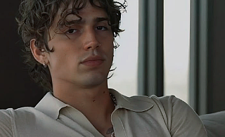 Mitch perfil.png