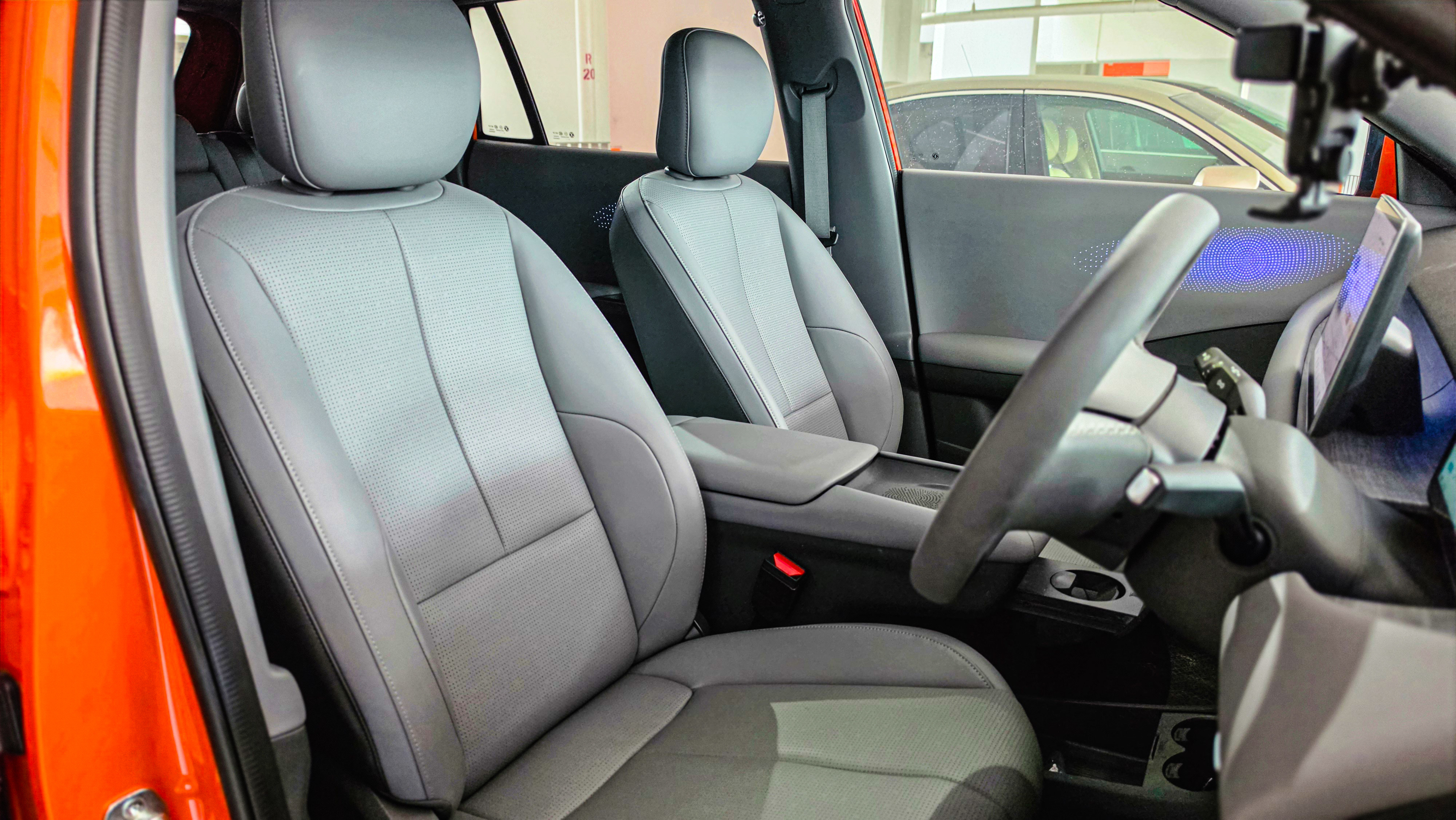 Dongfeng Vigo_Front Seats