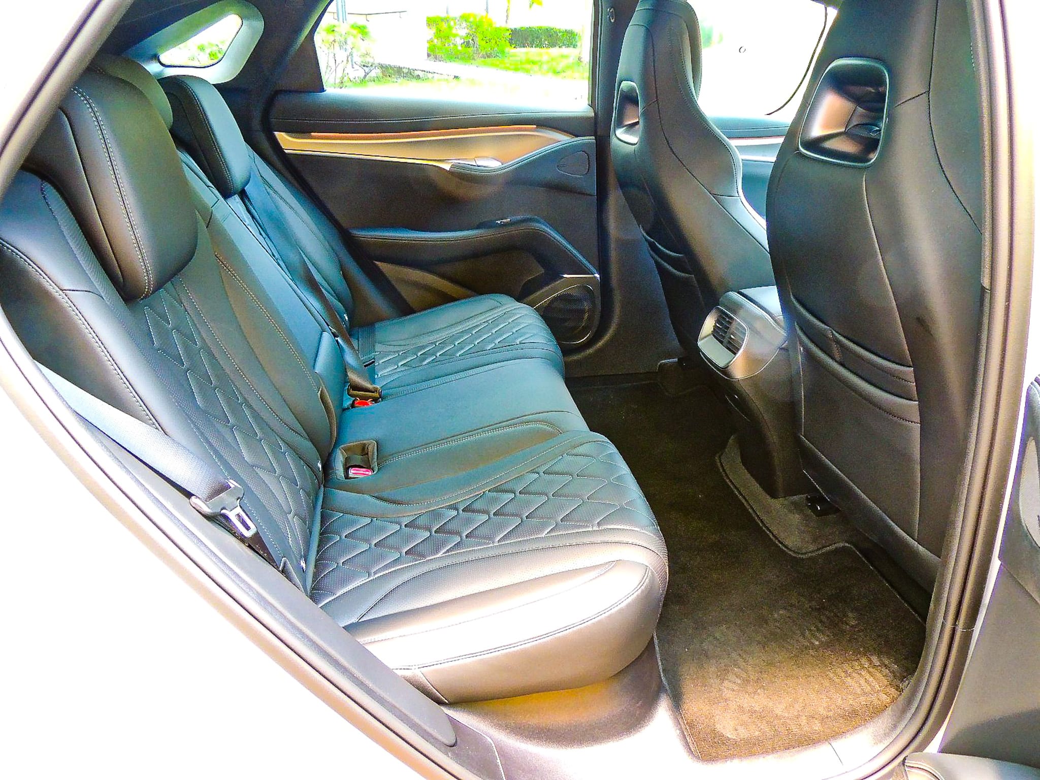 BYD Sealion 7_rear seats