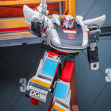 Transformers Age Of The Primes Generations Selects Autobot 3 pack Mirage Ironhide Bluestreak In Hand
