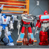 Transformers Age Of The Primes Generations Selects Autobot 3 pack Mirage Ironhide Bluestreak In Hand