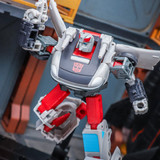 Transformers Age Of The Primes Generations Selects Autobot 3 pack Mirage Ironhide Bluestreak In Hand