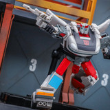 Transformers Age Of The Primes Generations Selects Autobot 3 pack Mirage Ironhide Bluestreak In Hand