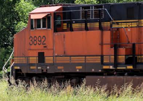 train 3892.png