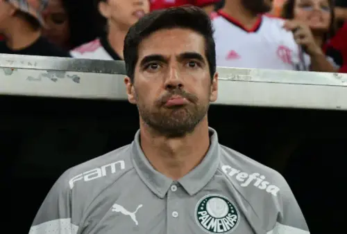 Abel precisa corrigir isso: problema do Palmeiras já pesa na briga pelo título