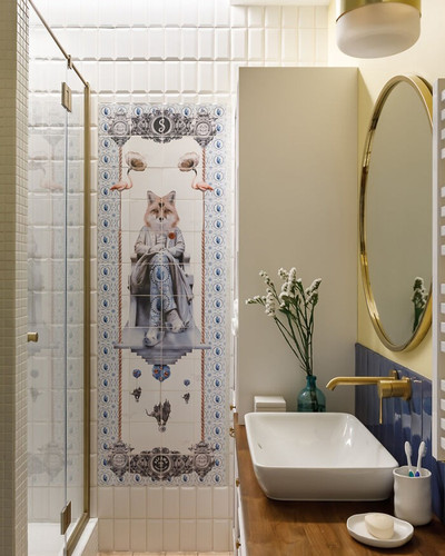 Alfama fox bathroom 2020 6ab11257bdefc 700.jpg