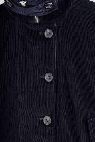 COS 1300182001 02.jpg