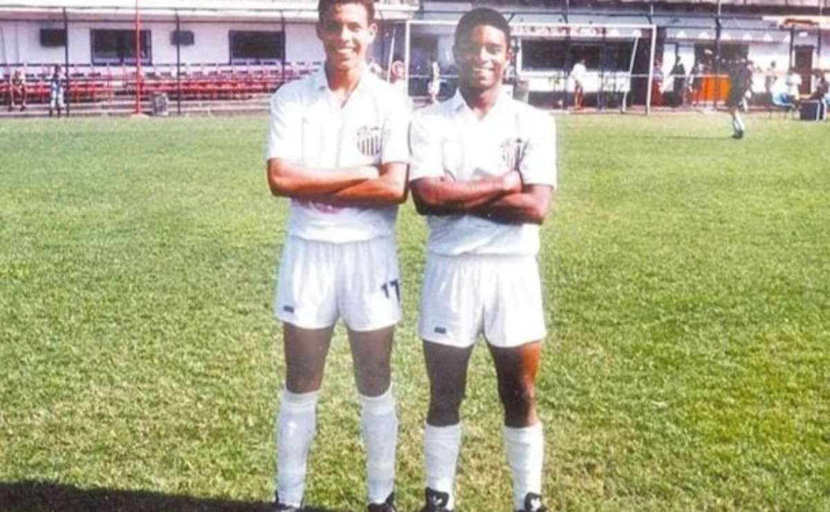 Ronaldo Fenômeno: disputa entre Cruzeiro e São Cristóvão reaviva debates sobre formação do ícone
