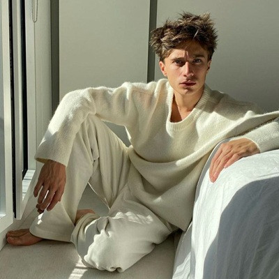 kasper avatar.jpg