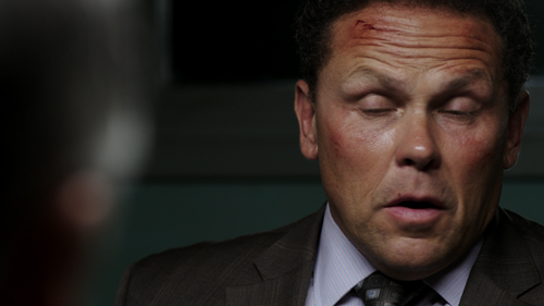 Person.of.Interest.S05E01.B.S.O.D.1080p.AMZN.WEB DL.DDP5.1.H.264 Kitsune.0:21:47.png