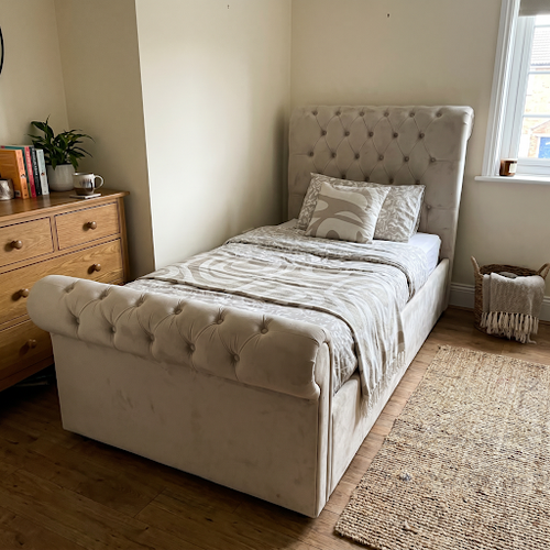 A single bed that grows up with your child.2