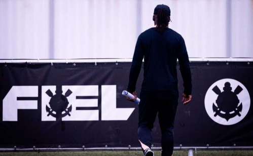 Corinthians enfrenta últimos 6 jogos com pressão total para escapar do rebaixamento