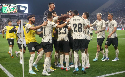 Venda para o Liverpool? Corinthians pode receber R42 milhões com venda de Murillo
