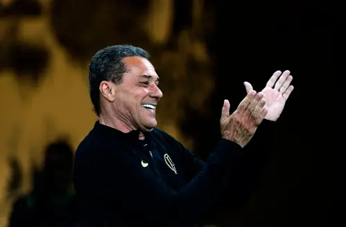 Luxemburgo confessa interesse em voltar ao Corinthians e critica gestão atual
