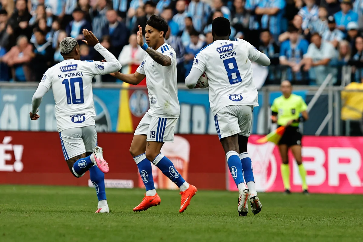 Kaio Jorge brilha e leva Cruzeiro à virada espetacular contra o Grêmio na 31ª rodada