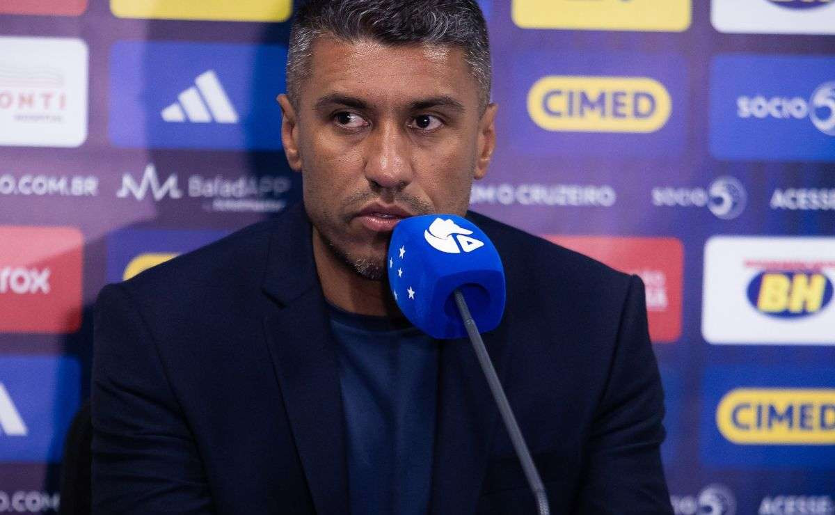 Hat-trick de Kaio Jorge e vitória sobre o Grêmio: Cruzeiro mira Libertadores, mas Paulinho critica arbitragem