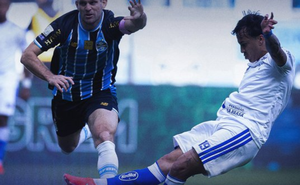 Kaio Jorge brilha com hat-trick e impulsiona Cruzeiro à Libertadores após vitória sobre o Grêmio