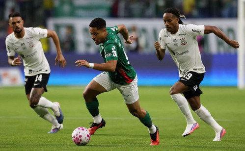 Palmeiras em alerta: Vitor Roque pode ser desfalque na semifinal decisiva