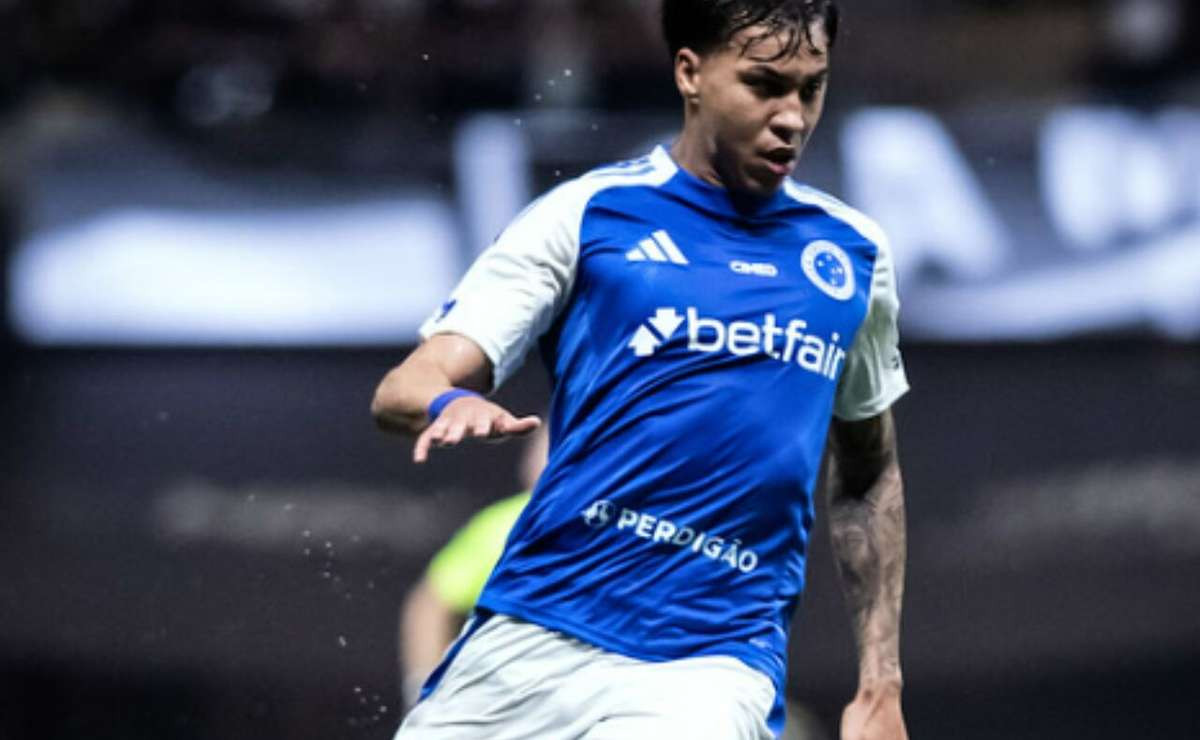 Kaio Jorge brilha com três gols e garante virada do Cruzeiro sobre o Grêmio na Arena