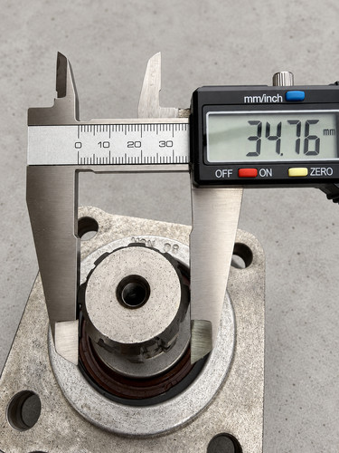 1095.1