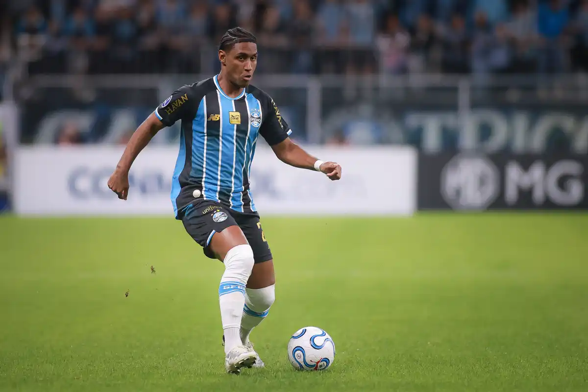 Volta a brilhar? Portaluppi promete resgatar potencial de Tetê após conturbada saída do Grêmio em 2019