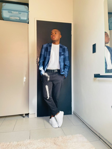 Ndumiso Nqayi.jpg