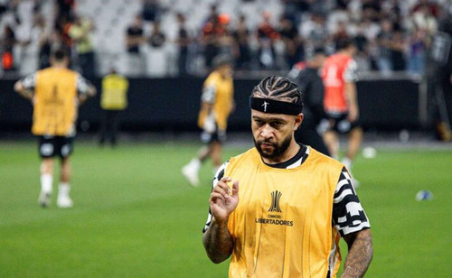 Memphis brilha nos mata-matas e se consolida como peça-chave no sucesso do Corinthians