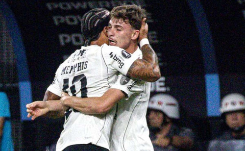 Memphis Brilha em Vitória Comemorativa do Diniz sobre o Rosario Central