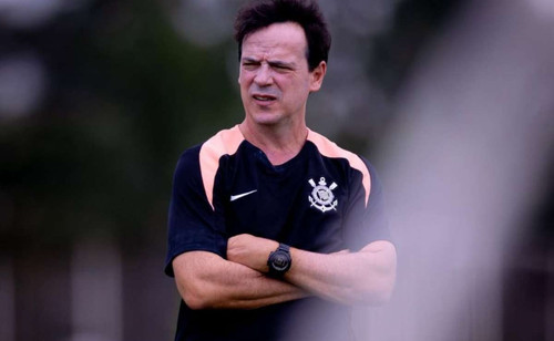 Corinthians se prepara para Libertadores com a expectativa de dois importantes reforços