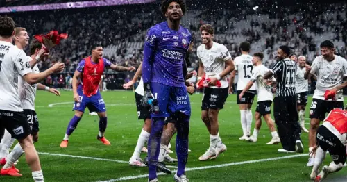 Hugo Souza destaca rotina de preparação física inovadora para minimizar riscos de lesões no Corinthians