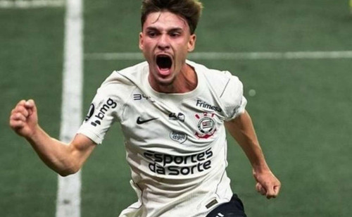 Corinthians Mostra Garra e Persistência em Vitória Coletiva Após Expulsão