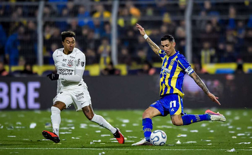 Corinthians Enfrenta Rosario Central na Libertadores com o Retorno de Memphis Depay