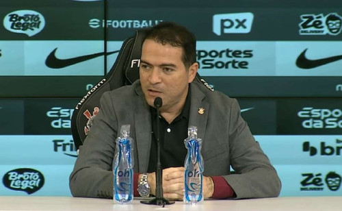 Marcelo Paz destaca permanência de Memphis e prioriza quitação de salários em meio a rumores de reforços
