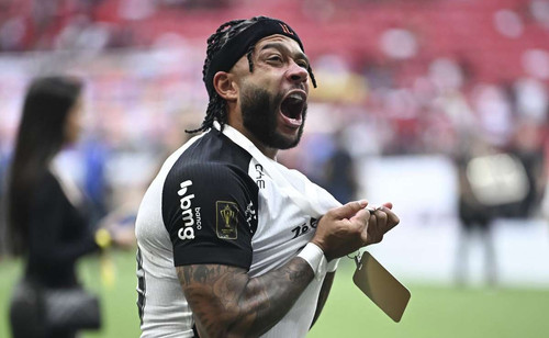 Memphis Depay Recebe Reforço Estratégico Antes do Confronto Crucial do Corinthians