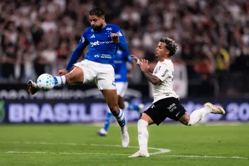 Alívio no STJD! Corinthians é absolvido por invasão e arremesso de copos em Itaquera.
