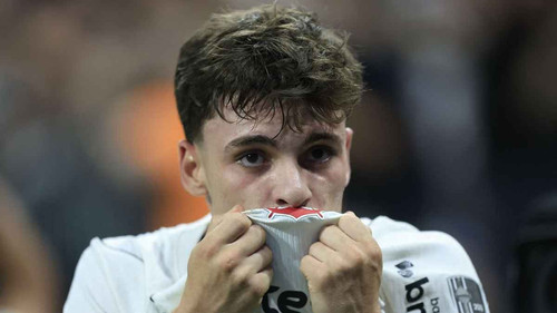 DECISIVO DEMAIS! Memphis volta com assistência, e Breno Bidon garante o Corinthians nas quartas