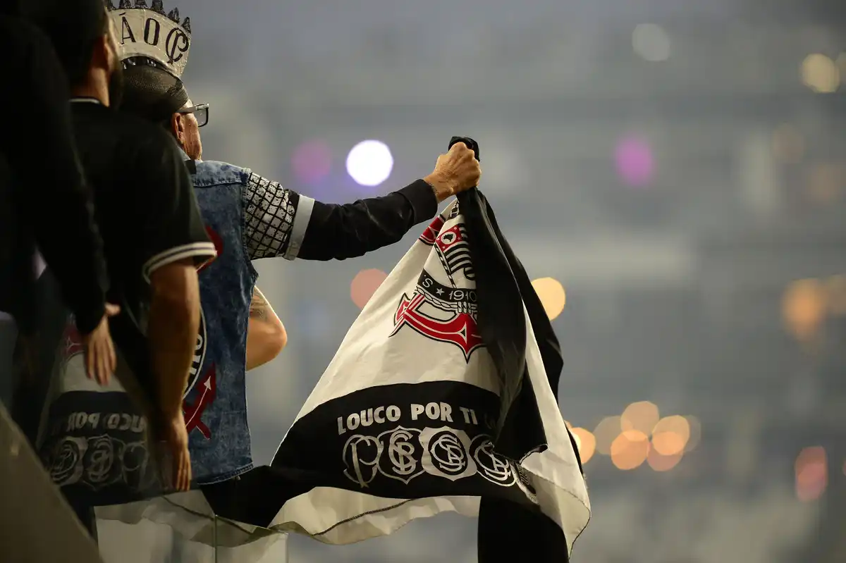 Corinthians despenca como mandante e acumula apenas 8% de aproveitamento no returno