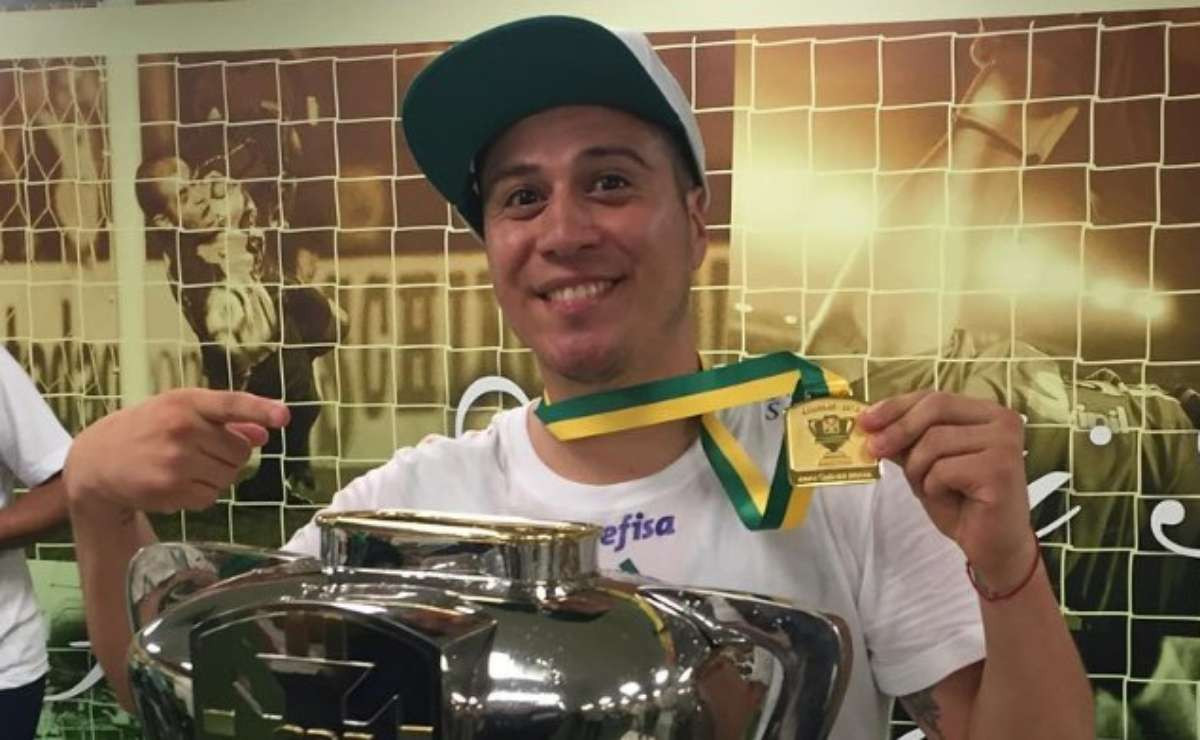 Jonatan Cristaldo revela batalha contra alcoolismo e depressão após carreira no futebol