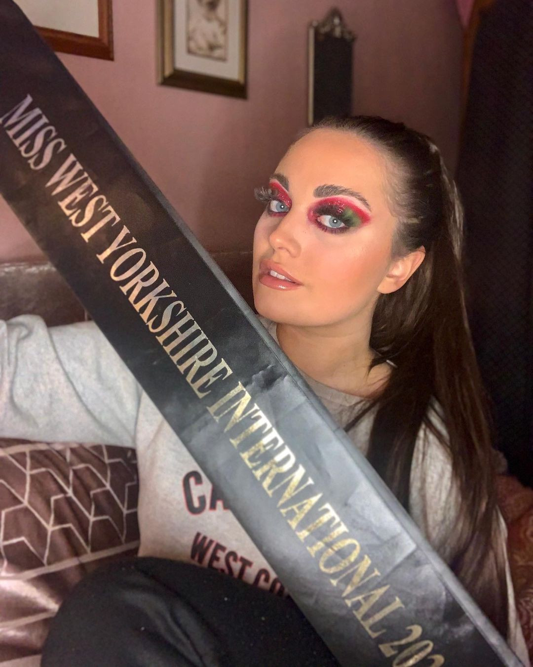 candidatas a miss international united kingdom 2021. final: 21 july. - Página 4 O71aQ2