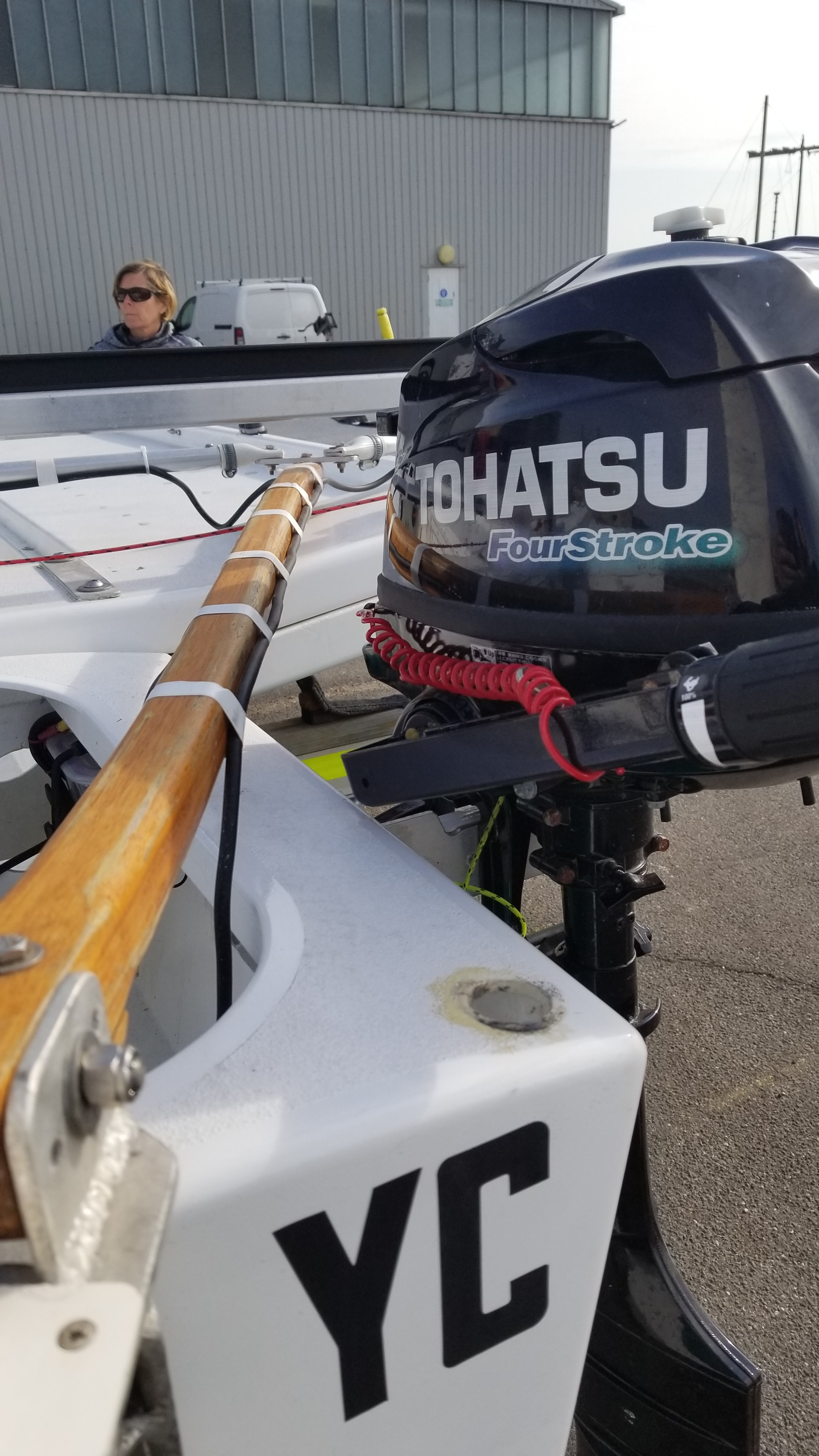 Test fitting the Tohatsu outboard | Adventure Trimarans