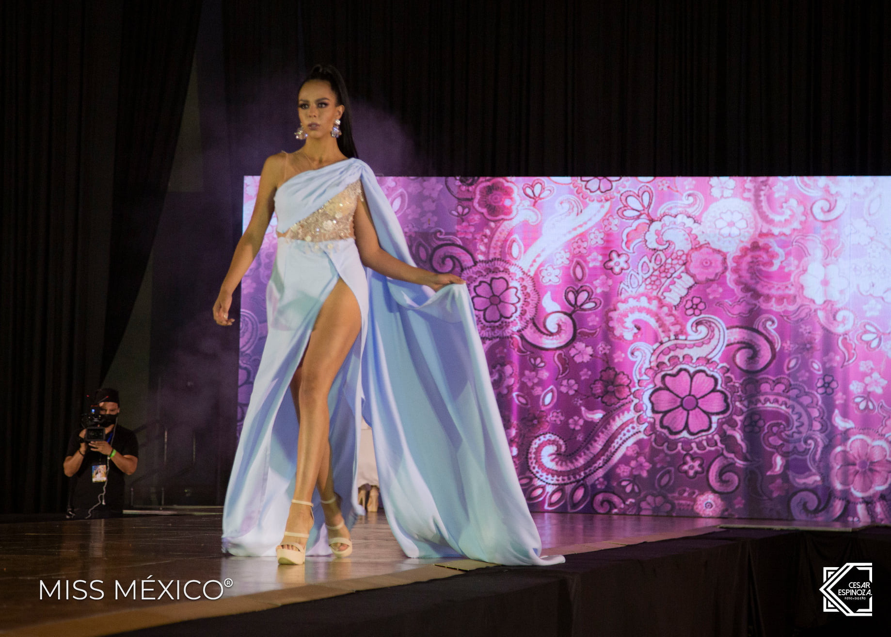 México - top model de miss mexico 2021. - Página 2 On5GM7