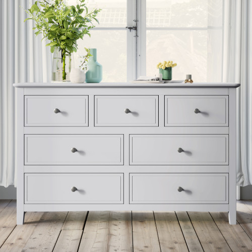 Dresser 3.jpg