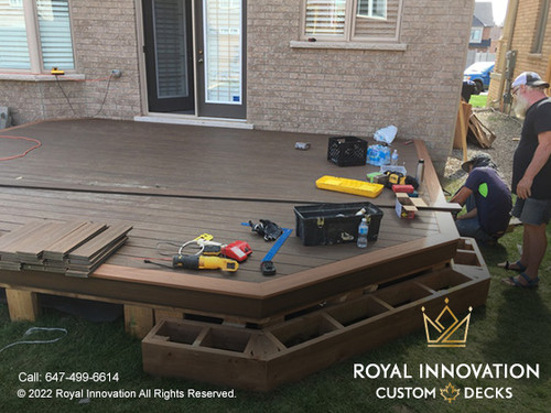 deck installer.jpg