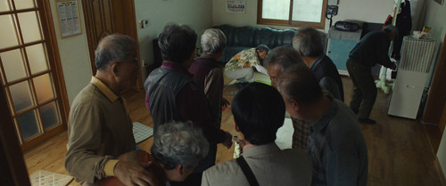 The.Odd.Family.Zombie.On.Sale.mkv 20221108 012713.452.jpg