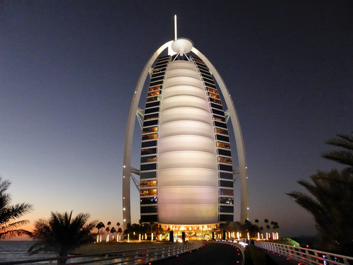 hotel 1673952 1280.jpg