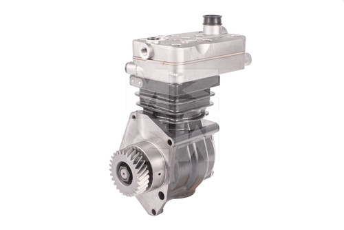 M7004101 2.jpg