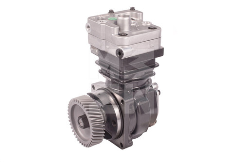 M7004108 2.jpg